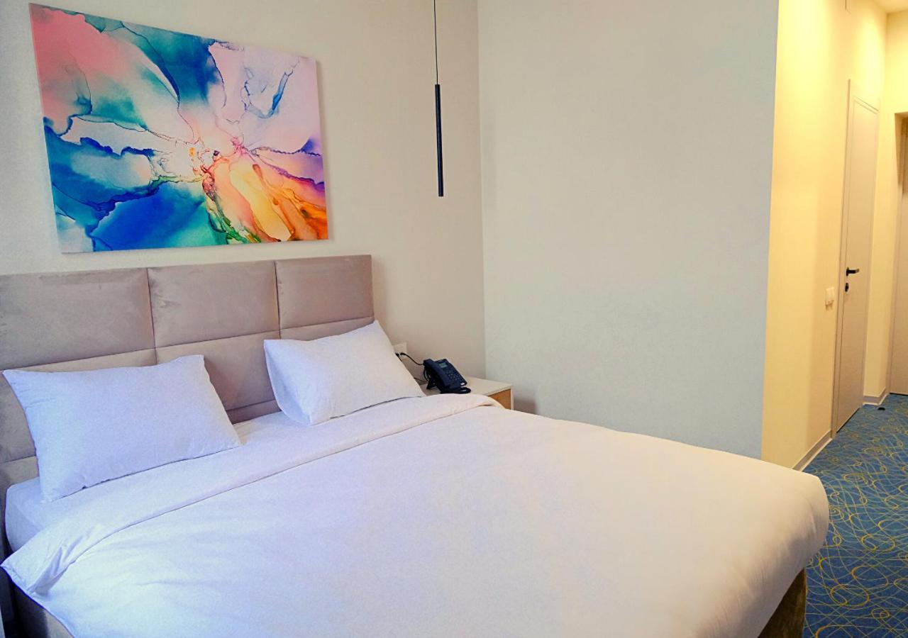 Add Hotel Ałma Ata Zewnętrze zdjęcie
