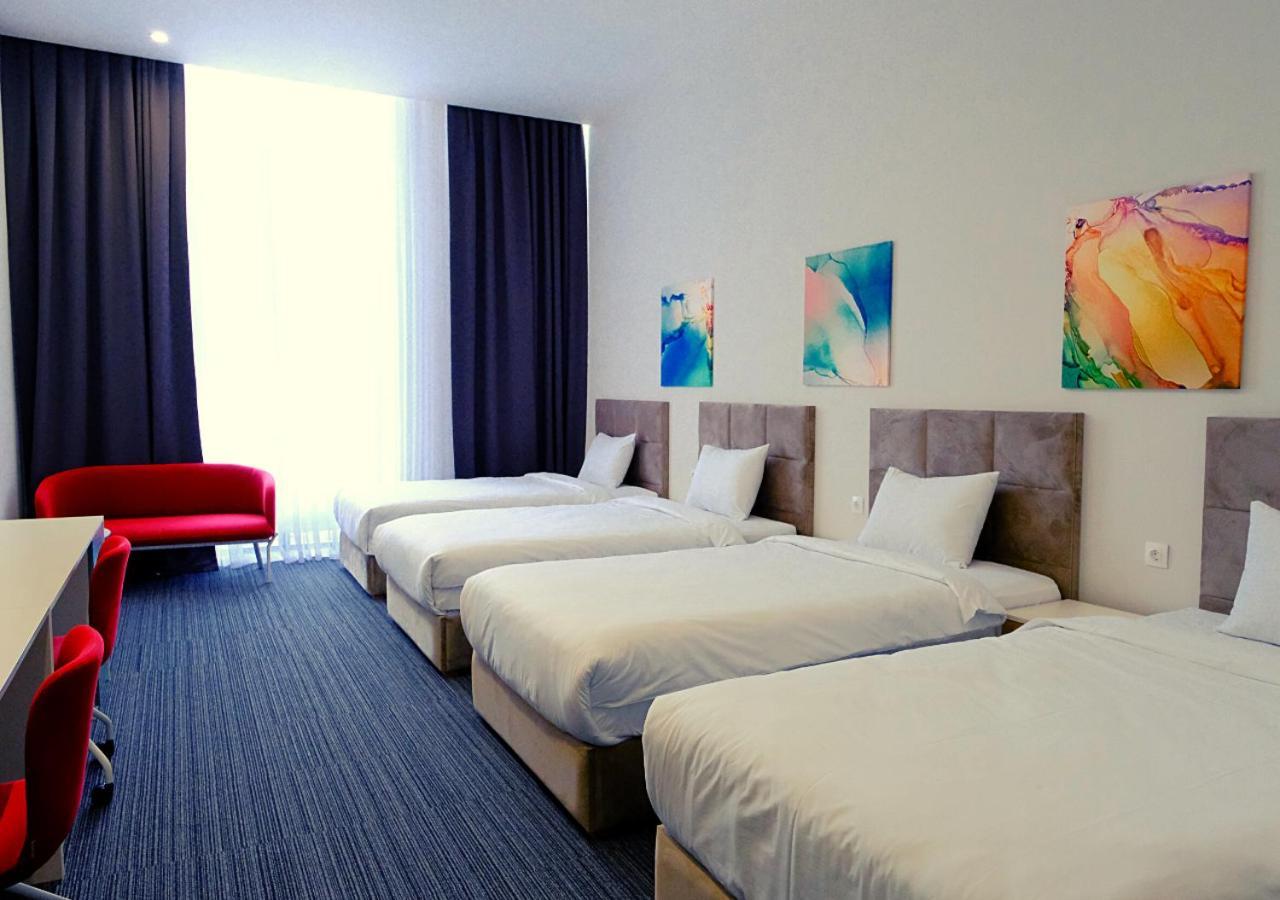 Add Hotel Ałma Ata Zewnętrze zdjęcie