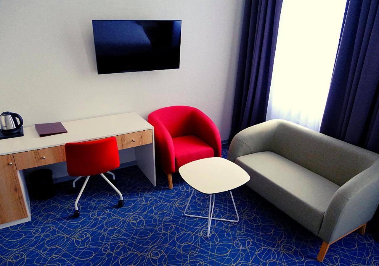 Add Hotel Ałma Ata Zewnętrze zdjęcie